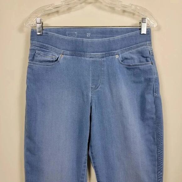 Levis High Rise Slim Leg Jeans Women Size 27 Light Wash Pull On Stretch - Picture 2 of 10